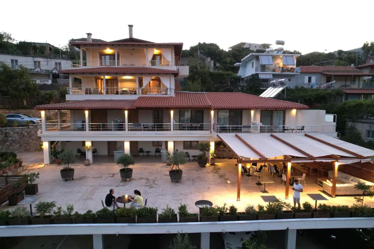 Royal 1967 Bed & Breakfast Himare 0*,